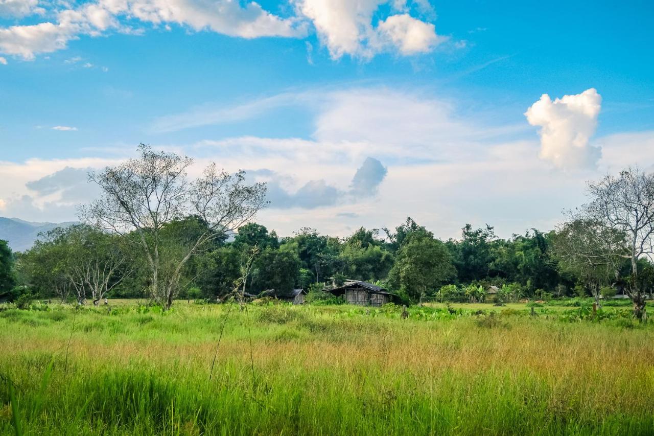 Rommai Villa Chiang Rai Ban Pa Sang Exterior foto